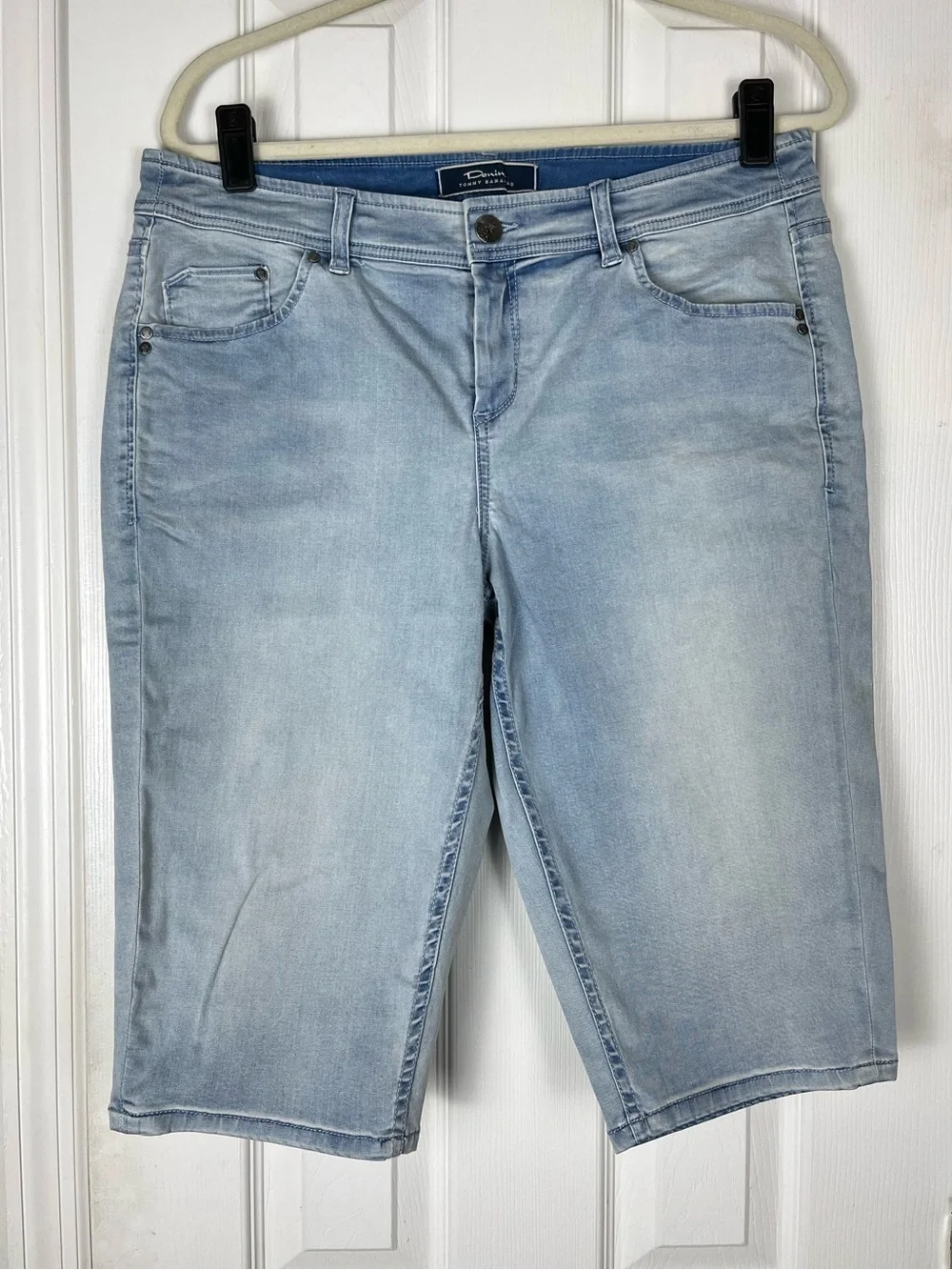 Tommy Bahama Denim Fade Away Wash Clam Digger Shorts Sz 14 Bermuda Modest